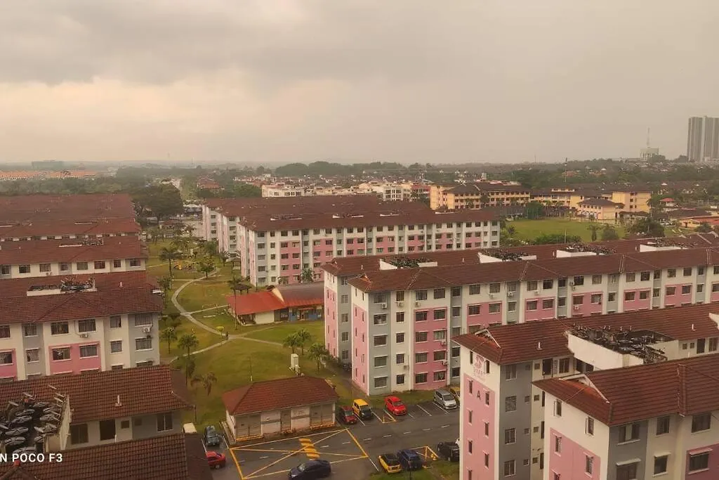 Bs0313-Klia Self Check-In-Wifi-Netflix-Pool-Parking, 5080 Apartment Sepang Malaysia