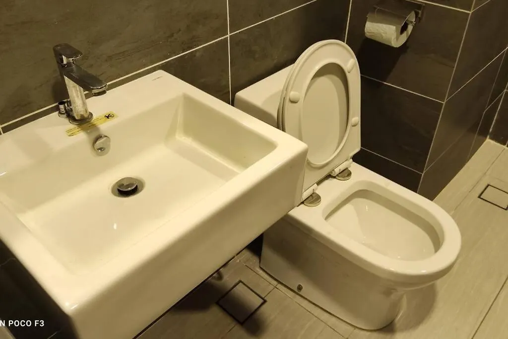 Bs0313-Klia Self Check-In-Wifi-Netflix-Pool-Parking, 5080 Apartment Sepang