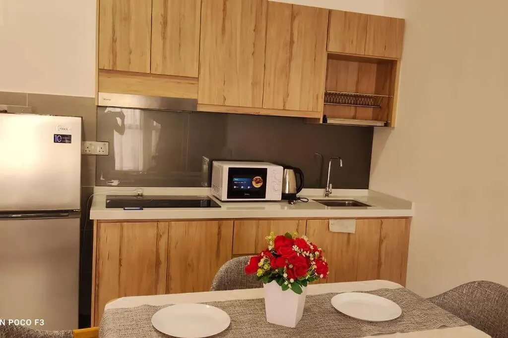 Bs0313-Klia Self Check-In-Wifi-Netflix-Pool-Parking, 5080 Apartment Sepang