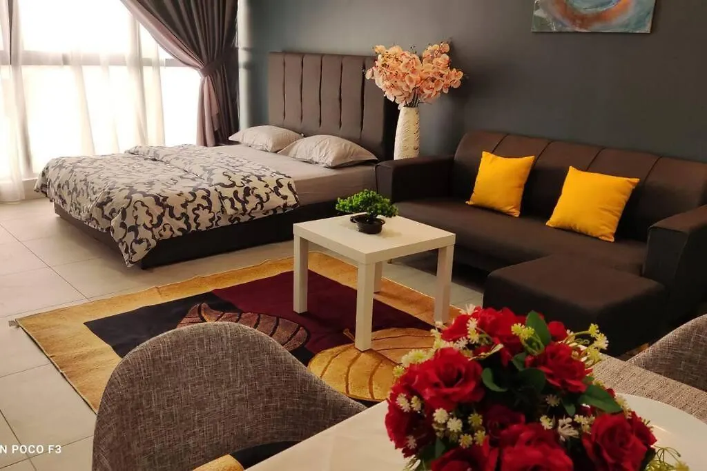 Bs0313-Klia Self Check-In-Wifi-Netflix-Pool-Parking, 5080 Apartment Sepang